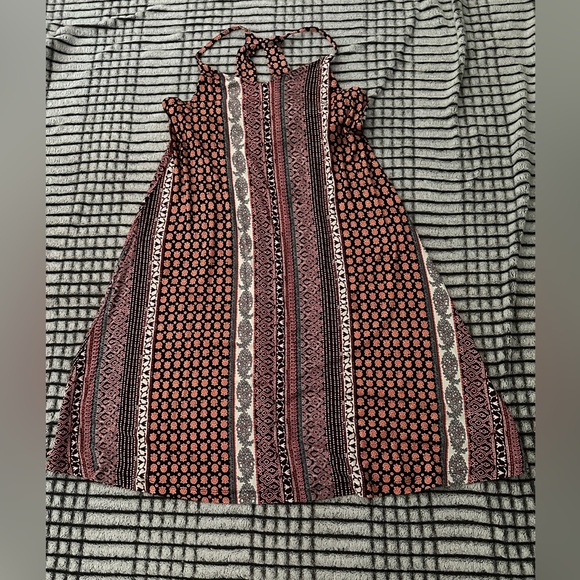 Black and orange flowing dress with built in bra - Picture 1 of 5